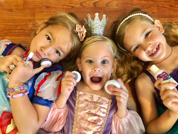 NEW! Marshmallow Fairy - Klee Kids Play Makeup 4-PC Kit: Lollipop Star - Lulu Bella Boutique