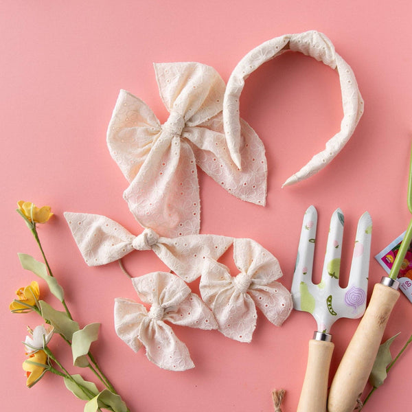 Powder Eyelet | Pigtail Set - Petite Party Bow - Lulu Bella Boutique