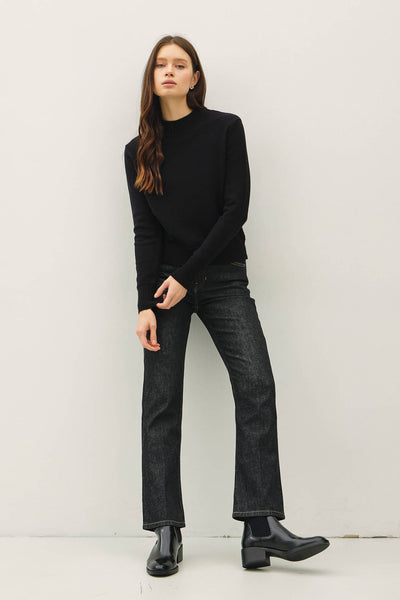 MOCKNECK CLASSIC CUT SWEATER : Black / S - Lulu Bella Boutique