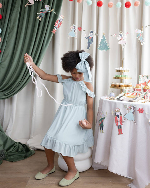 NUT1114 - Nutcracker Surprise Balls - Lulu Bella Boutique