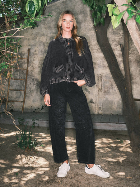 Embroidered Detail Cotton Barrel Pants in Black