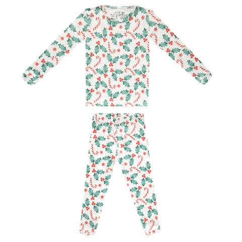 Two Piece Long Sleeve Pajama Set in Holly