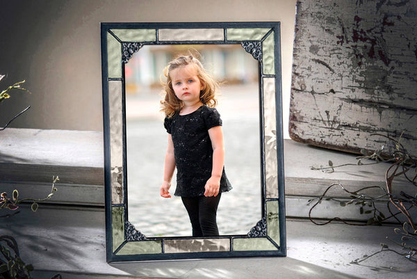 Picture Frames - Vintage Green Glass 4x6 & 5x7 By J Devlin: Pic 404-57HV - Lulu Bella Boutique