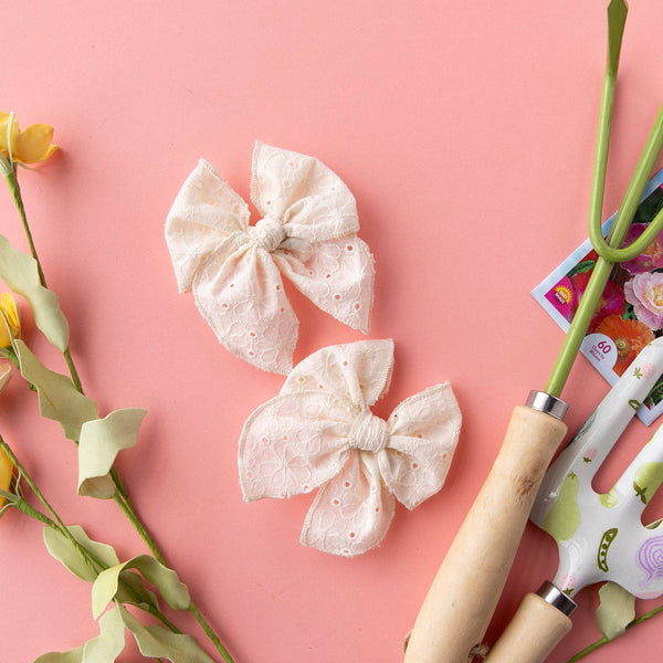 Powder Eyelet | Pigtail Set - Petite Party Bow - Lulu Bella Boutique