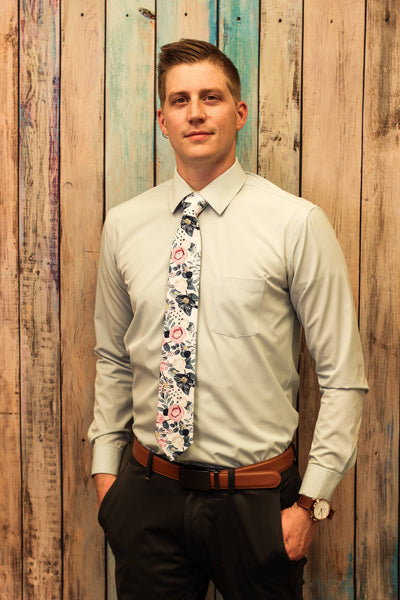 Burst - Pink and White Floral Tie: 3.25" Standard Tie - Lulu Bella Boutique