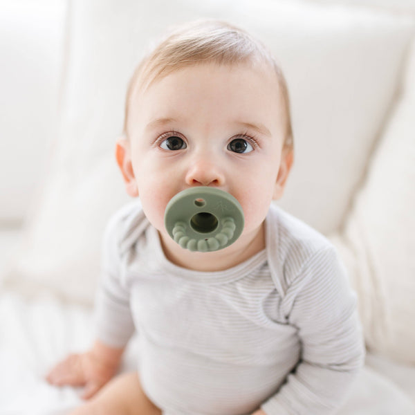 Cutie PAT Round (0-24m) Pacifier + Teether: Lavender - Lulu Bella Boutique