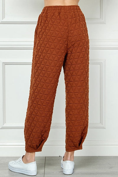 Quilted Lounge Set with Tucked Pants in Extended Size