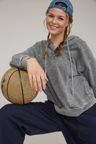 WASHED HOODED HENLEY KNIT SWEATER: BLACK