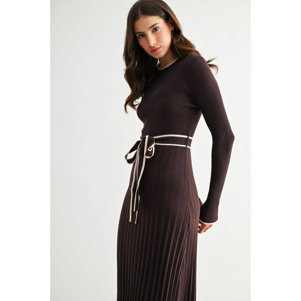 ELEGANT RIBBED MIDI SWEATER DRESS WITH BELT: BROWN
