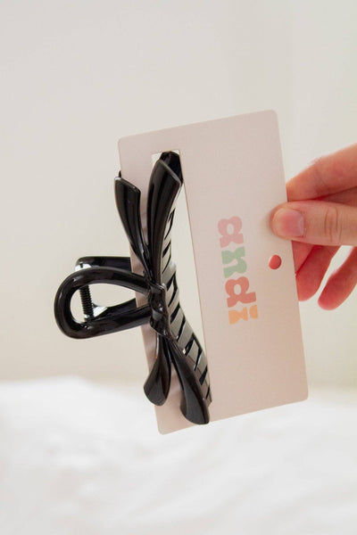 Bow Loop Claw Clip: Black