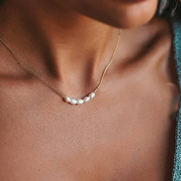 STAINLESS STEEL NON-TARNISH PEARL NECKLACE | 40NK9692: Gold - Lulu Bella Boutique