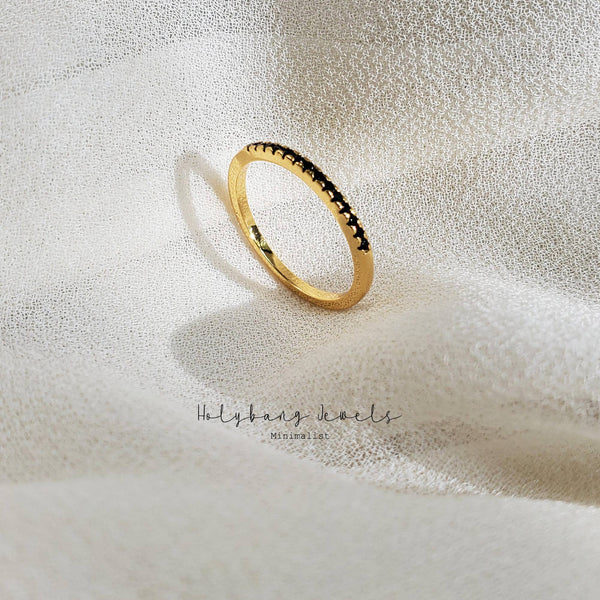 ONYX BAND RING - R-F1066 : Gold / 7 US