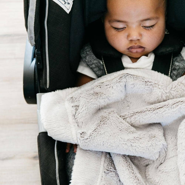 LUSH MINI BLANKETS: Hazelnut