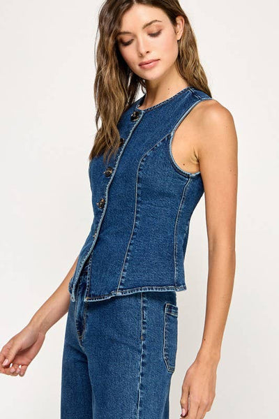 FITTED BUTTON FRONT DENIM TOP: Denim Blue / S - Lulu Bella Boutique