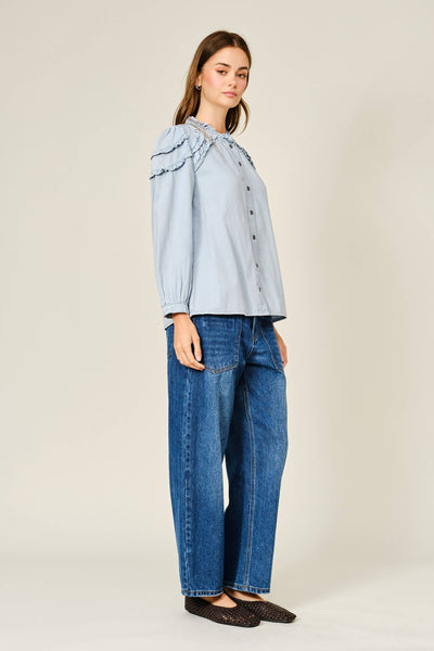 RUFFLES LONG SLEEVE CHAMBRAY TOP: LT DENIM