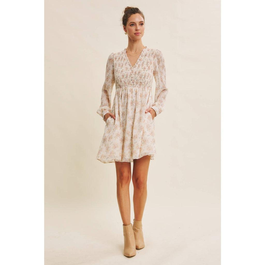 BRIDGES SEASONS WITH GRACE FLORAL SMOCKED BABYDOLL DRESS: CHAMPAGNE BRIDGES SEASONS WITH GRACE FLORAL SMOCKED BABYDOLL DRESS: CHAMPAGNE
