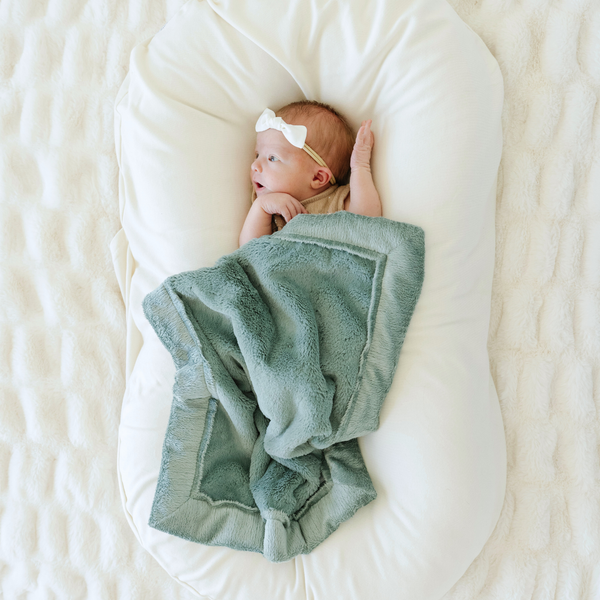 LUSH MINI BLANKETS: Hazelnut
