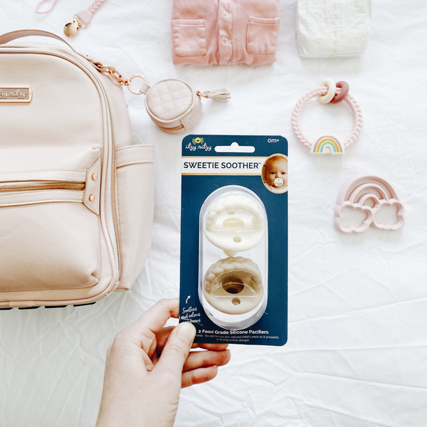 Sweetie Soother™ Pacifier Sets (2-pack): 6-18 M Pink Bows