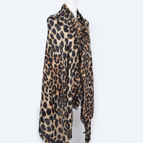 Leopard Fashionable Scarf: Leopard