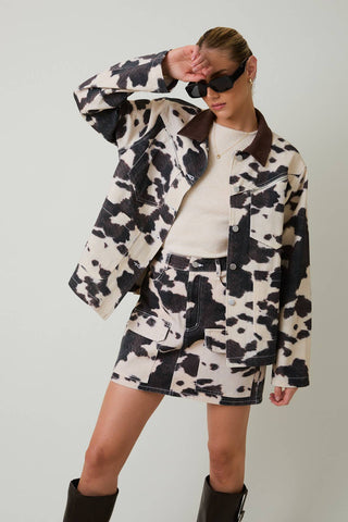 COW PRINT BARN JACKET: TAUPE-BROWN ANIMAL / S - Lulu Bella Boutique