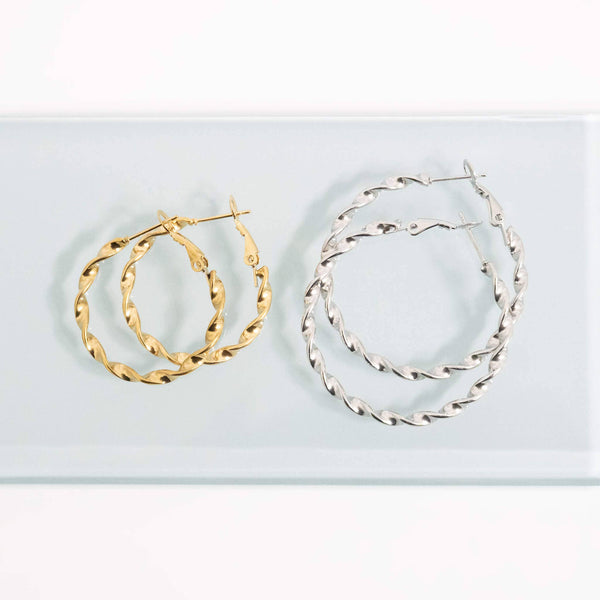 18K Gold PVD Stainless Steel Twist Hoop Earrings: Gold / 40mm