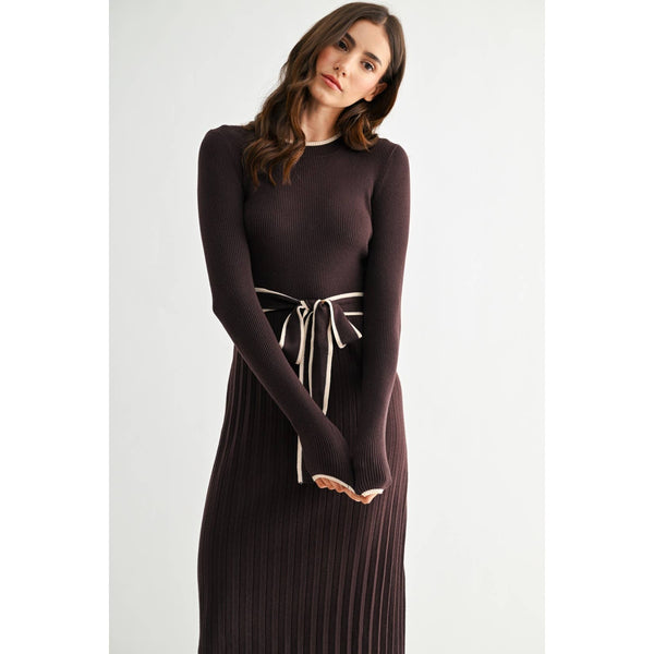 ELEGANT RIBBED MIDI SWEATER DRESS WITH BELT: BROWN