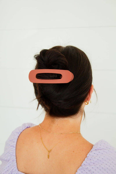 Oversized Flat Claw Clip: Brick