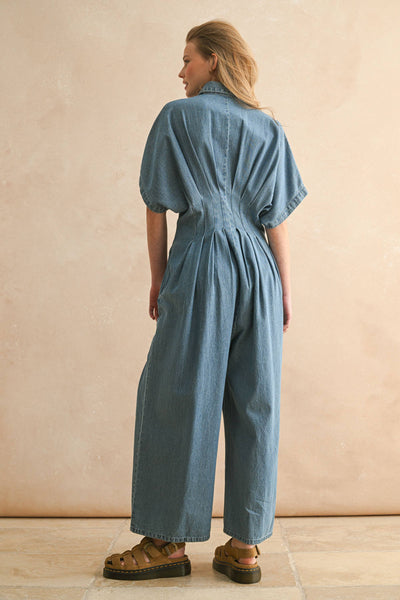 JU5542   CHAMBRAY DENIM BUTTON DOWN JUMPSUIT: DENIM / S - Lulu Bella Boutique