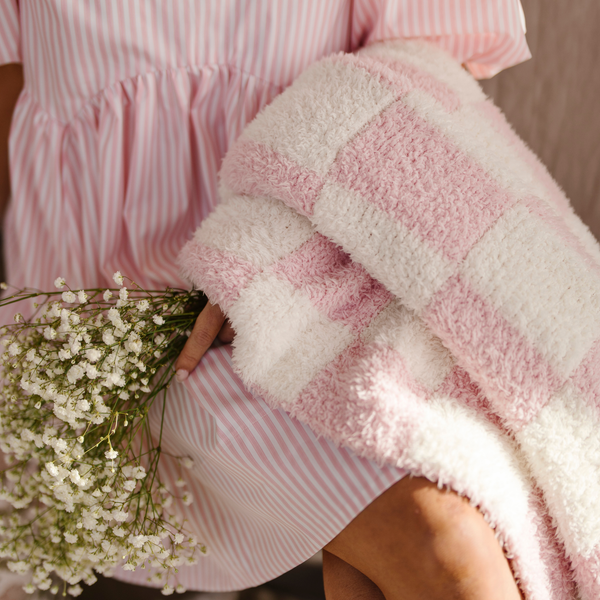 TORI HALFORD DOUBLE-LAYER BAMBONI® BLANKETS: Tori Halford / Throw