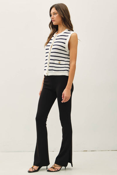 WAFFLE SWEATER VEST WITH POCKES: NAVY / S - Lulu Bella Boutique