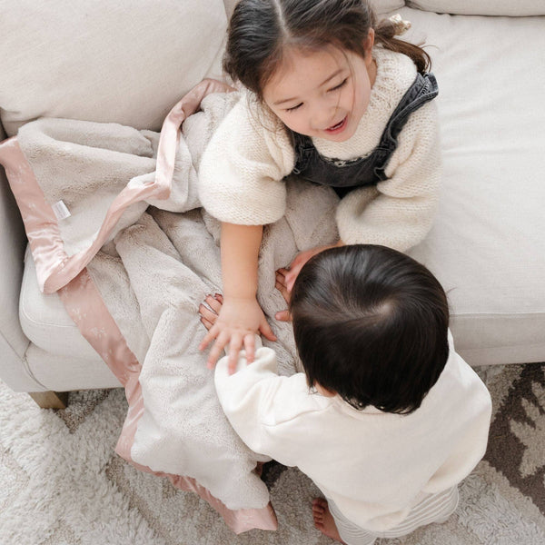 SATIN BORDER TODDLER BLANKETS: Cedar