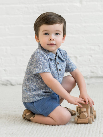 Organic Ezra Muslin Short Sleeve Polo - Gianni Floral/Marino: 5T/6