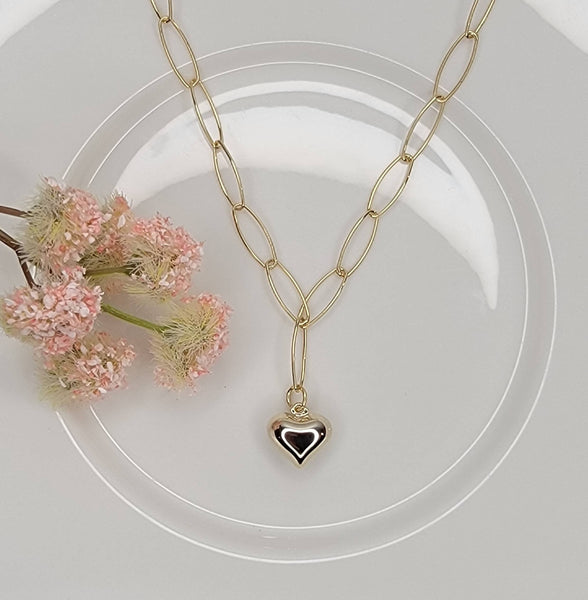 HEART PENDANT WITH LINK CHAIN NECKLACE. - Lulu Bella Boutique