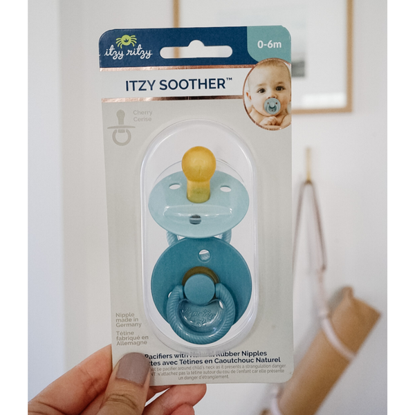 Itzy Soother™ Natural Rubber Paci Sets: Glow 0-6 M
