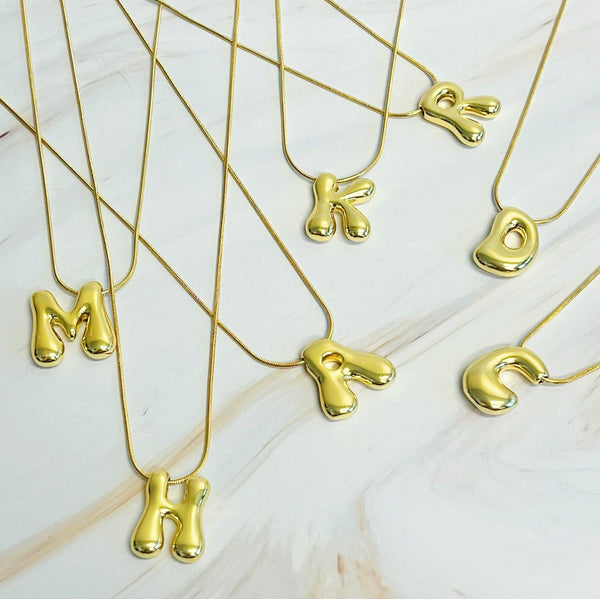 Balloon Letter Initial Necklace: Yellow Gold / R