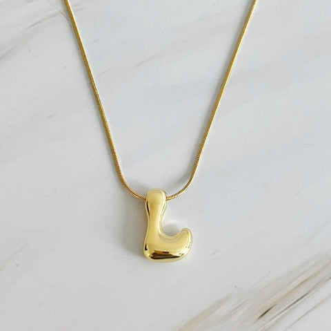 Balloon Letter Initial Necklace: Yellow Gold / L