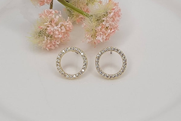 ROUND SHAPE POST EARRING.: Silver - Lulu Bella Boutique