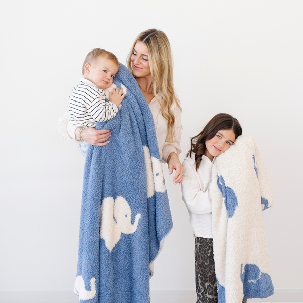 DOUBLE-LAYER BAMBONI® RECEIVING BLANKETS: Elephant Double Layer