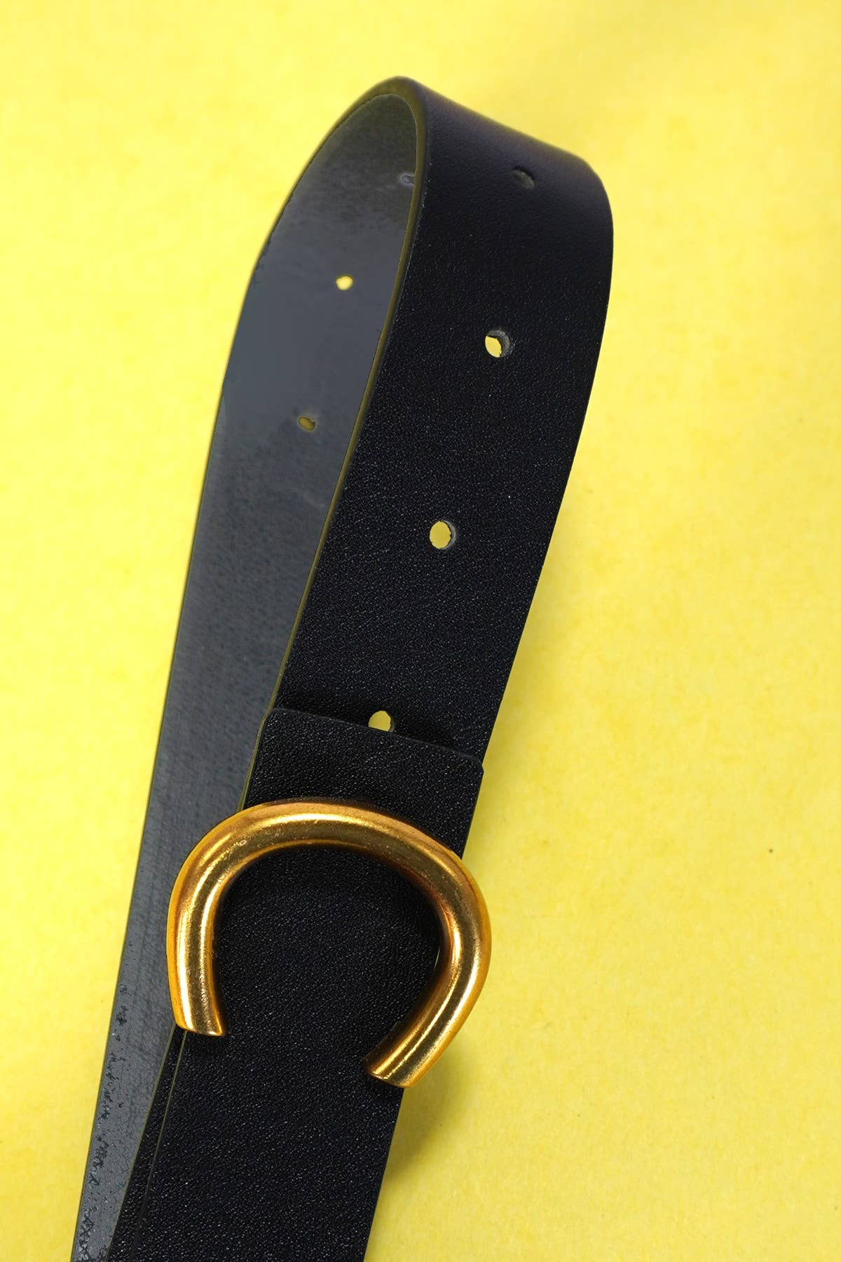 FAUX LEATHER GOLD HORSESHOE BELTS | 40BT642: Black