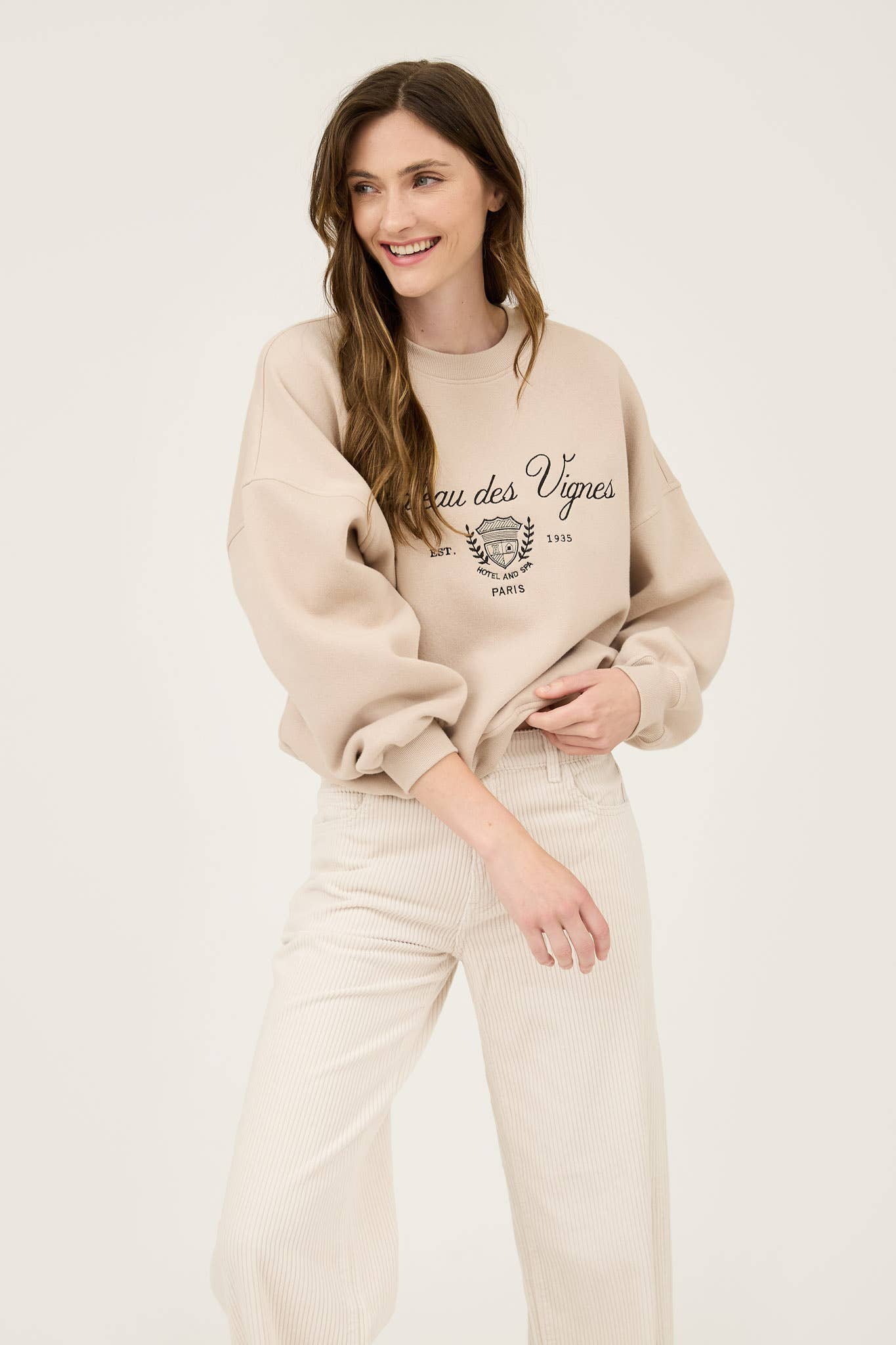 PARIS EMBROIDERED CREWNECK LONG SLEEVE KNIT TOP: KHAKI