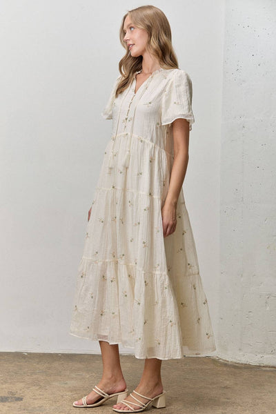 FLORAL EMBROIDERED MIDI DRESS: CREAM MULTI / 1X - Lulu Bella Boutique