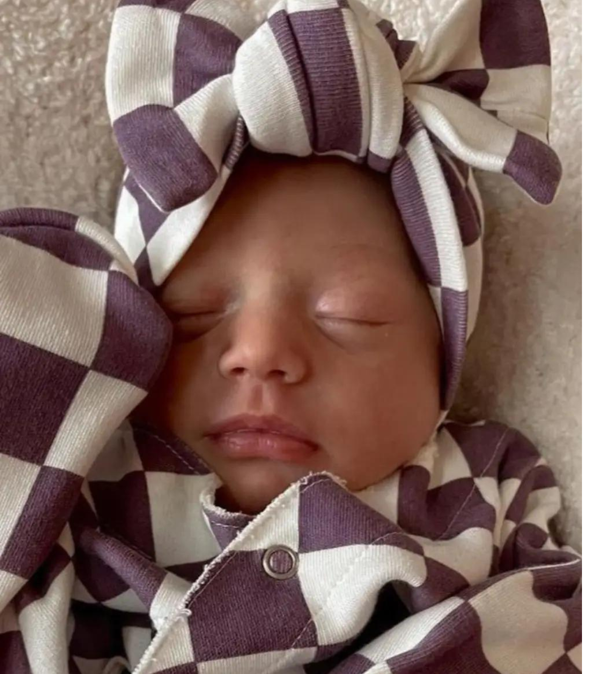 Berry Cheesecake Checkerboard / Organic Bow: ONE SIZE