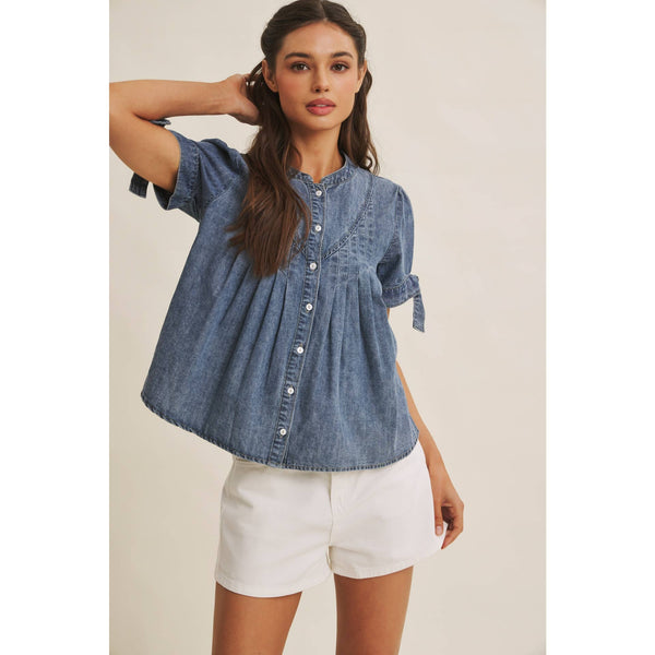 SUNNY DAY MINERAL-WASHED DENIM PINTUCK SHIRT WITH TIE SLVS: WASHED DENIM / S - Lulu Bella Boutique