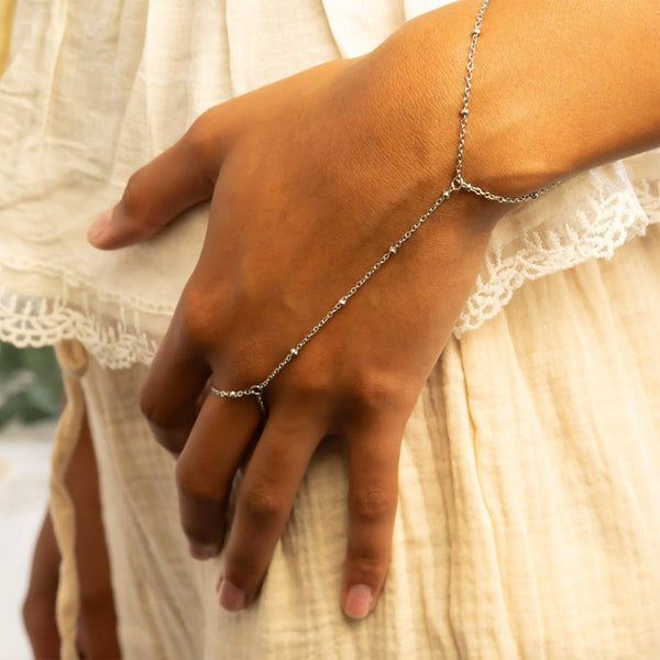 18K Gold PVD Stainless Steel Satellite Hand Chain: Gold