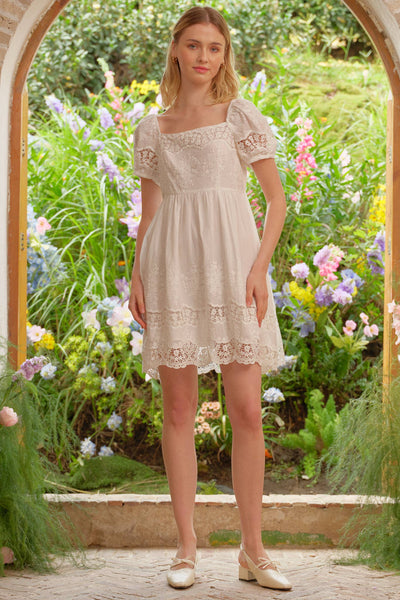 RP2685 - Romantic Garden Lace Dress: S - Lulu Bella Boutique