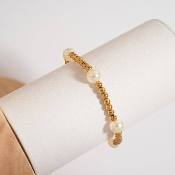 18K Gold PVD 8mm Kiska Glass Pearl Stretch Bracelet: Gold
