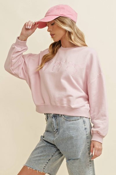 CT13362K - EMBROIDERED BOW DETAIL PULLOVER TOP: Light Pink / M