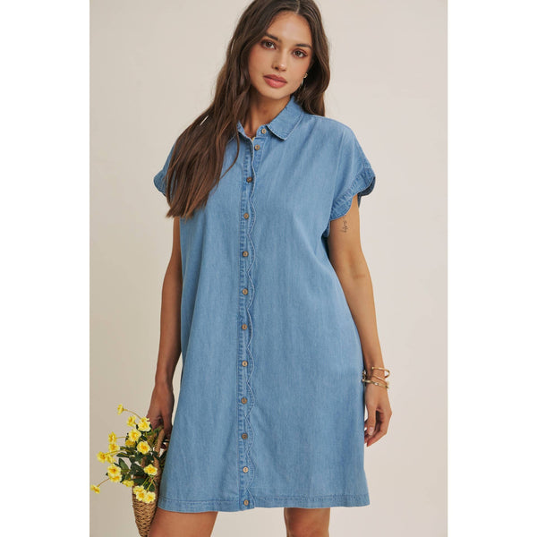 COFFEE RUN WASHED DENIM MINI SHIRT DRESS WITH SCALLOP DETAIL: LT. DENIM / S - Lulu Bella Boutique