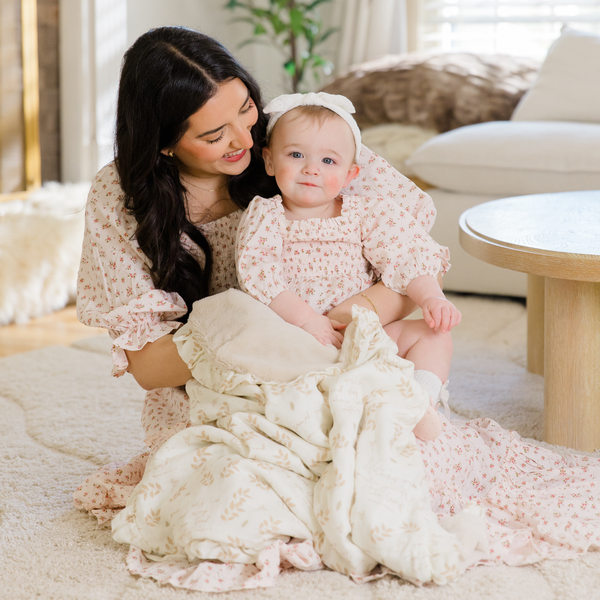 VICTORIA LAWSON BAMBOO RAYON MUSLIN/LUSH BLANKETS: Receiving
