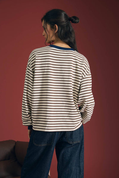 STRIPE CREW NECK V-STITCH LONG SLEEVE KNIT TOP: BROWN